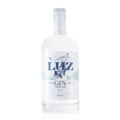Eine Flasche Gin der Marke Gin Luz