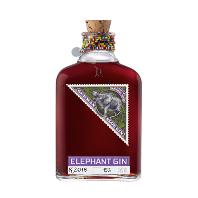 Eine Flasche Gin der Marke Elephant Sloe