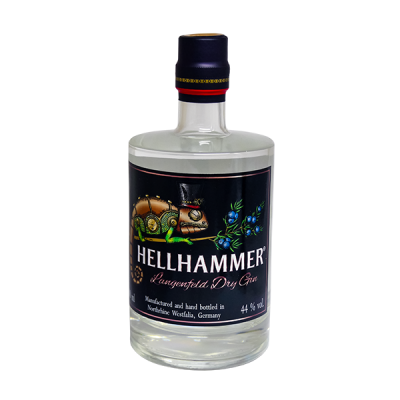 Eine Flasche Gin der Marke Hellhammer